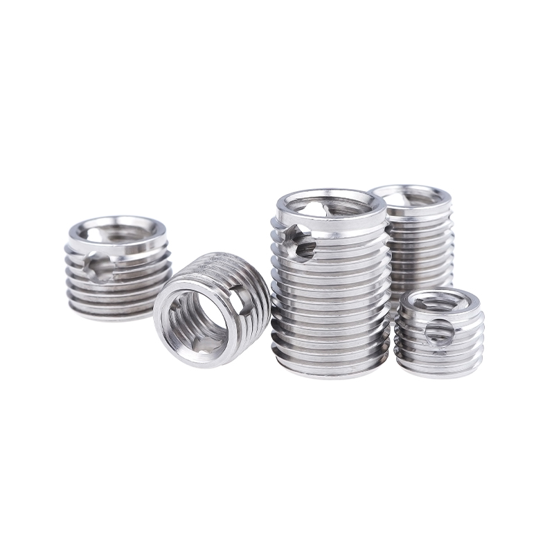 Chèn ren 3 lỗ bằng thép không gỉ